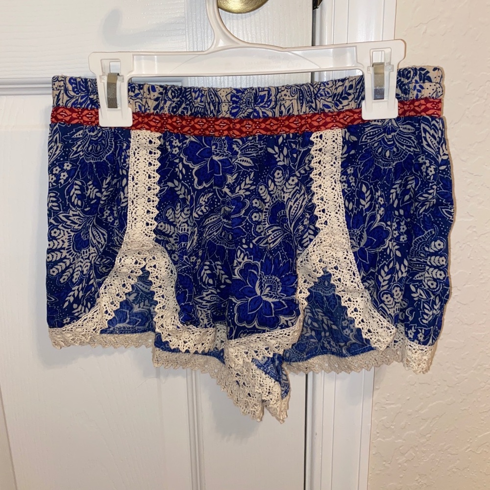 Pacsun beach boho floral shorts
